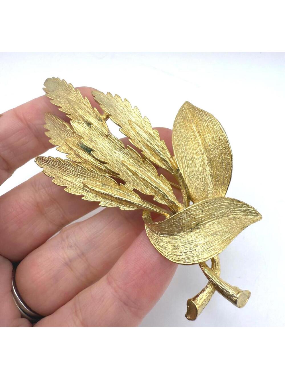 Vintage Gold Tone Leaf Brooch Pin Mid Century